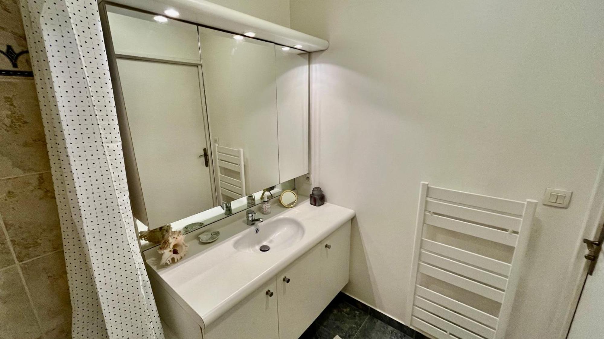 Chez Nicole & Denis Apartment Boulogne-Billancourt Bagian luar foto